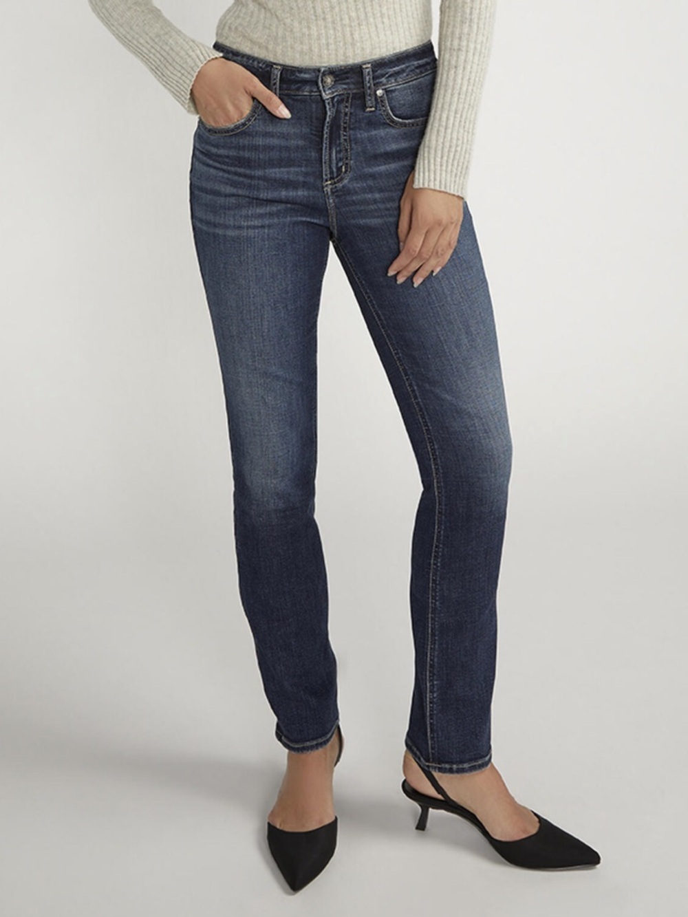 Silver Jeans Avery Straight Jeans Size 27 Medium Indigo NWT